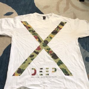 10 Deep tee size L